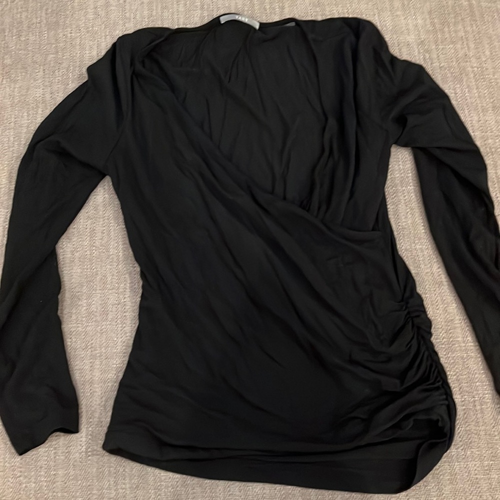 Modal TART black criss cross style top with side ruching. Size S.